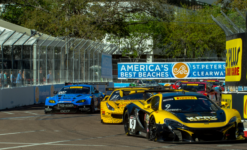 Second lap of the PWC race